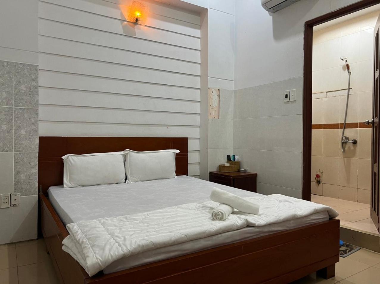 Khach San Mai Hoang 2 Hotel โฮจิมินห์ซิตี้ ภายนอก รูปภาพ