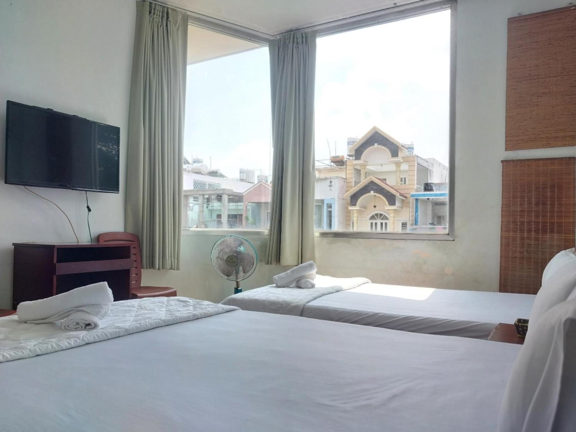 Khach San Mai Hoang 2 Hotel โฮจิมินห์ซิตี้ ภายนอก รูปภาพ